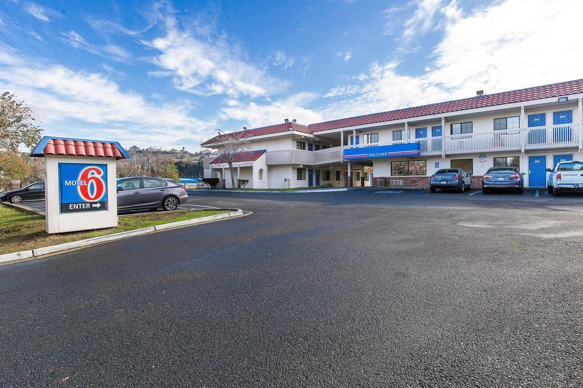 Motel 6 Vallejo - Maritime North Eksteriør billede